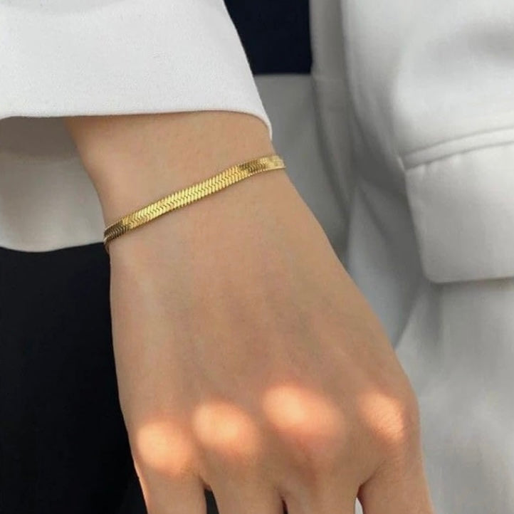 Gold Plated Snake Chain Bracelet for Women with Heart Charm