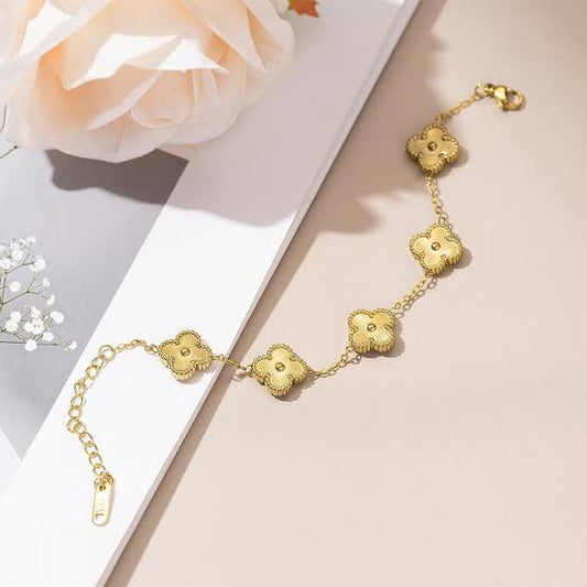 Trendy 18K Gold Plated Four Leaf Charm Clover Flower Bracelet