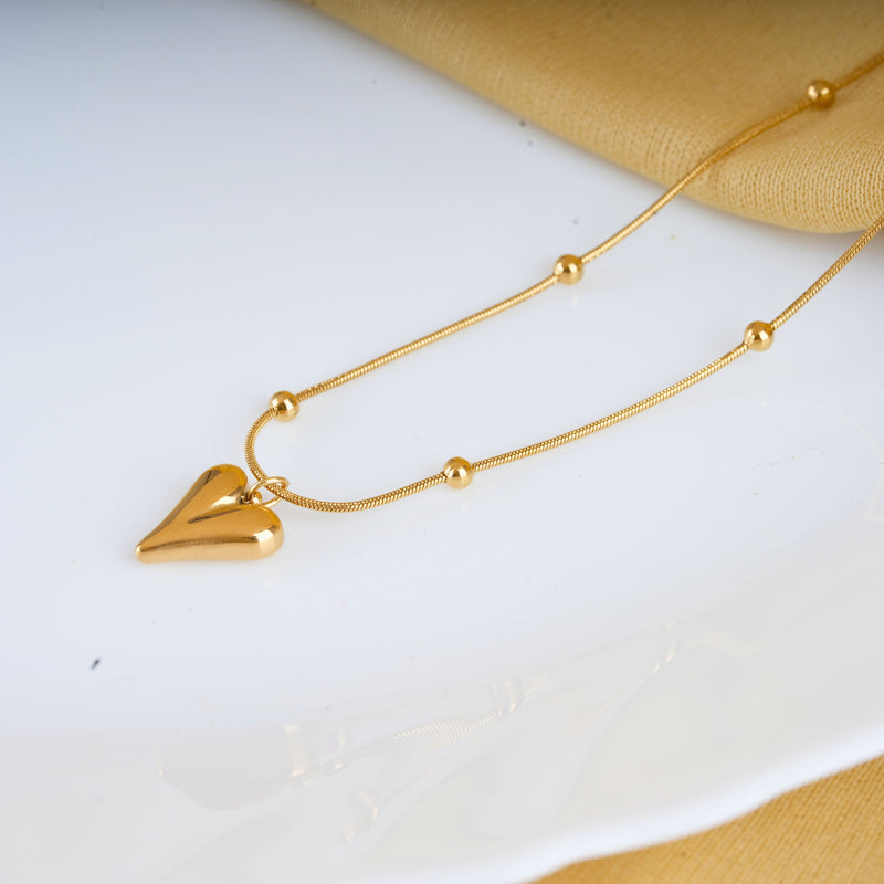 Elegant Gold-Plated Heart Pendant Chain – Minimal & Timeless Design