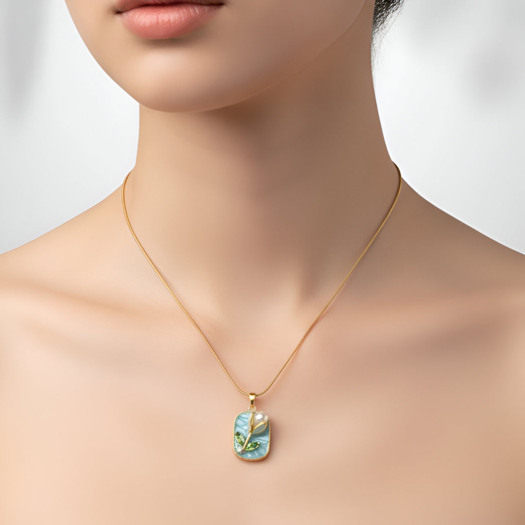 Elegant Gold Plated Chain with Enamel Leaf Design Pearl Flower Pendant Necklace